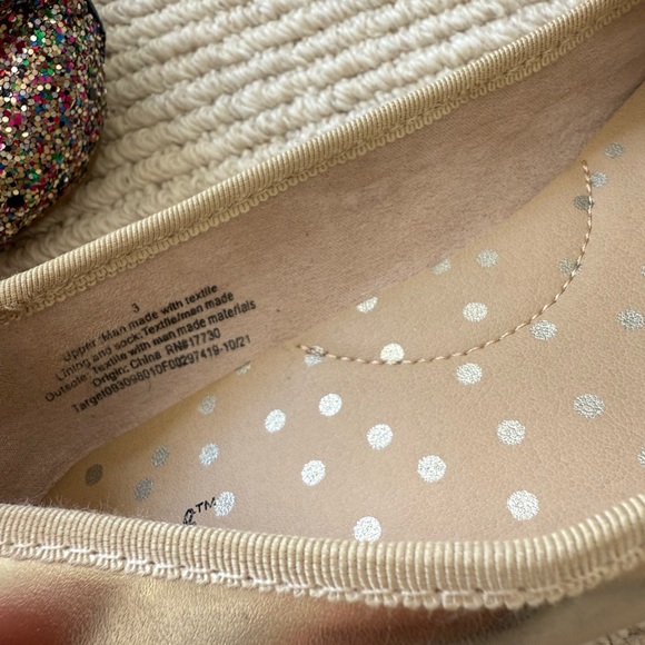 Lot of size 3 girls ballet style flats (jcrew,cat and jack and children’s place) - Picture 12 of 12